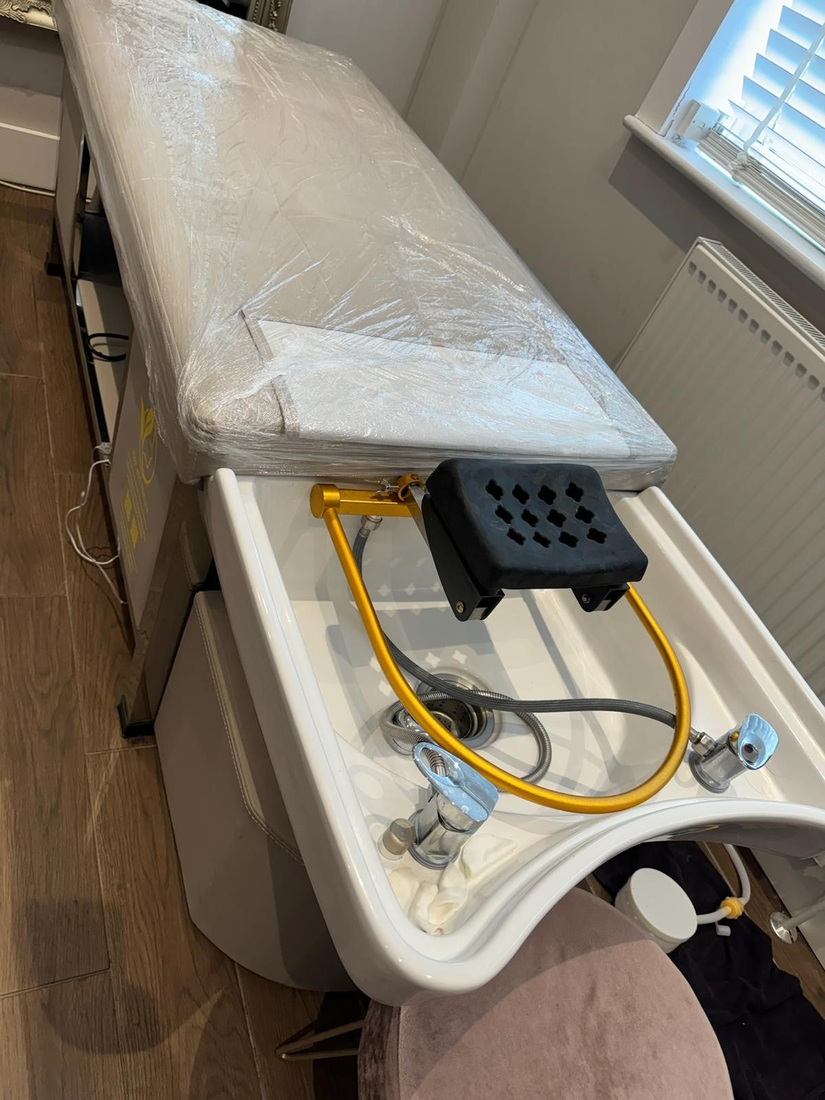 Japanese Head Spa Bed